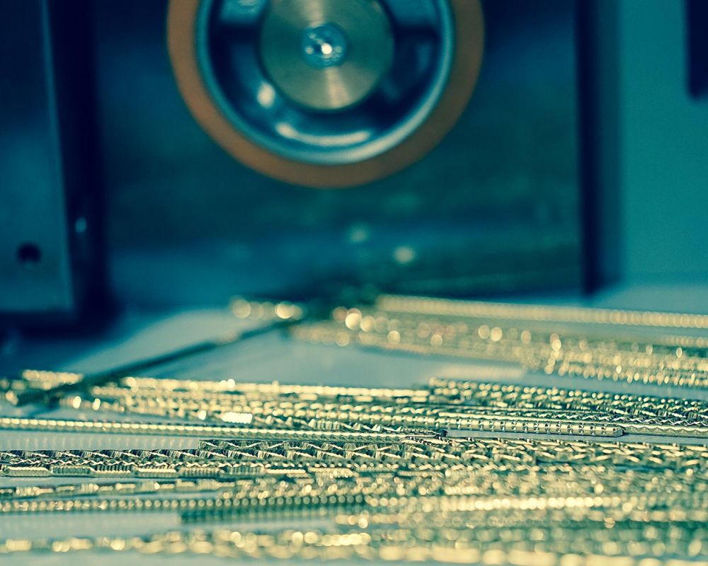 TGold18 12
